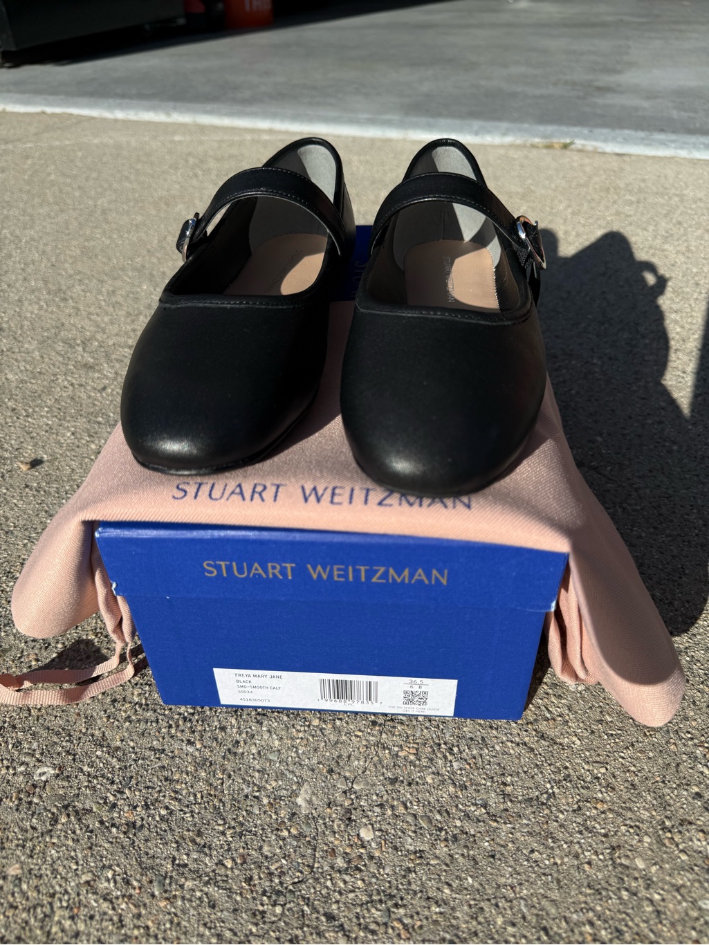 Stuart Weitzman Black Mary-Jane Leather Flats With Buckle